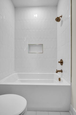 500 Eastboro Dr, Nashville, TN 37209