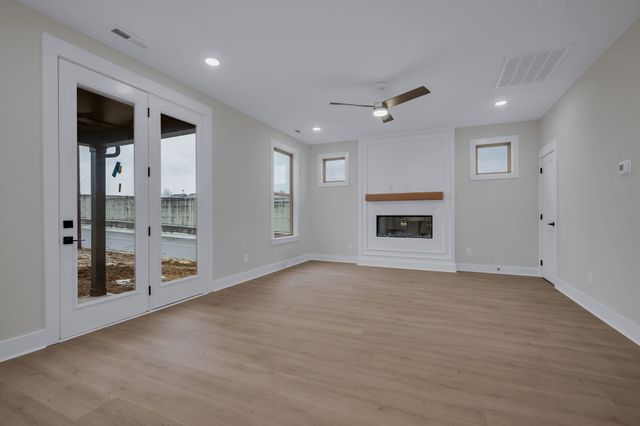 500 Eastboro Dr, Nashville, TN 37209