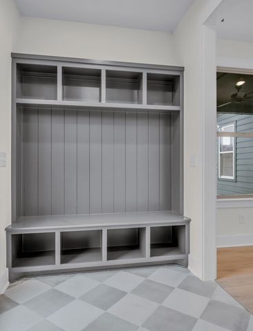 500 Eastboro Dr, Nashville, TN 37209