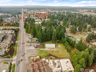 9042 Martin Way E, Lacey, WA 98516