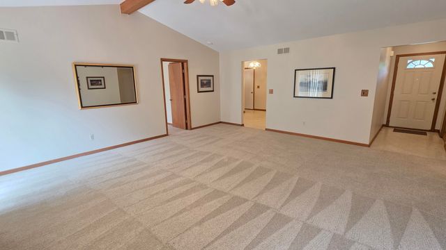 34565 Ann Arbor Trail, Livonia City, MI 48150