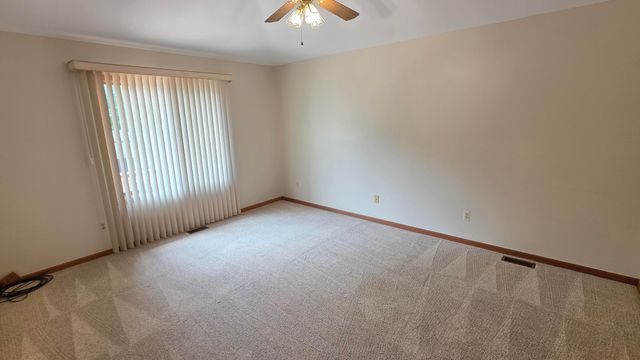 34565 Ann Arbor Trail, Livonia City, MI 48150