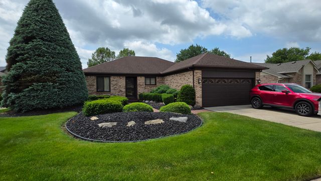 34565 Ann Arbor Trail, Livonia City, MI 48150