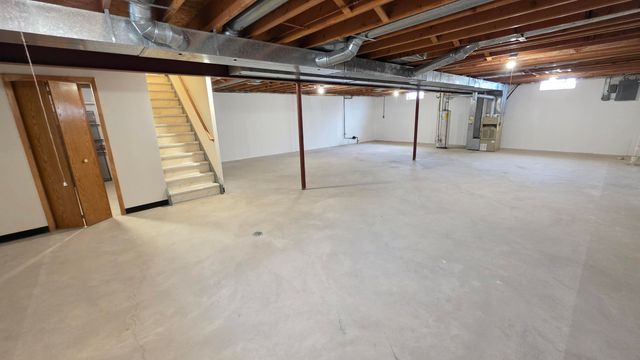 34565 Ann Arbor Trail, Livonia City, MI 48150