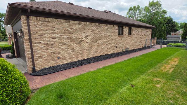 34565 Ann Arbor Trail, Livonia City, MI 48150