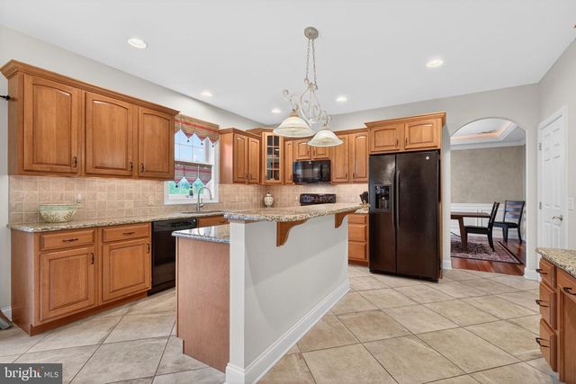 5140 JENNIFER CIR, Mechanicsburg, PA 17050