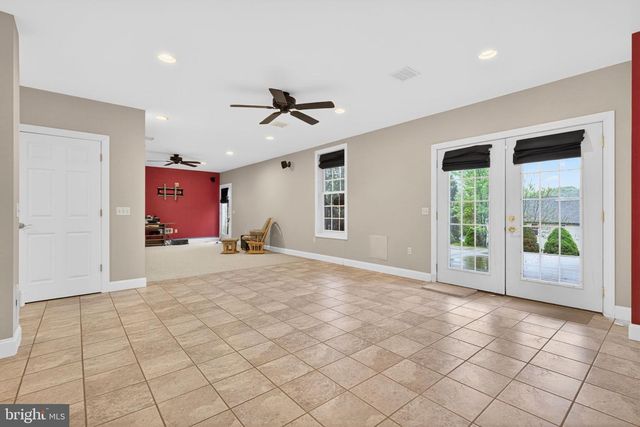 5140 JENNIFER CIR, Mechanicsburg, PA 17050