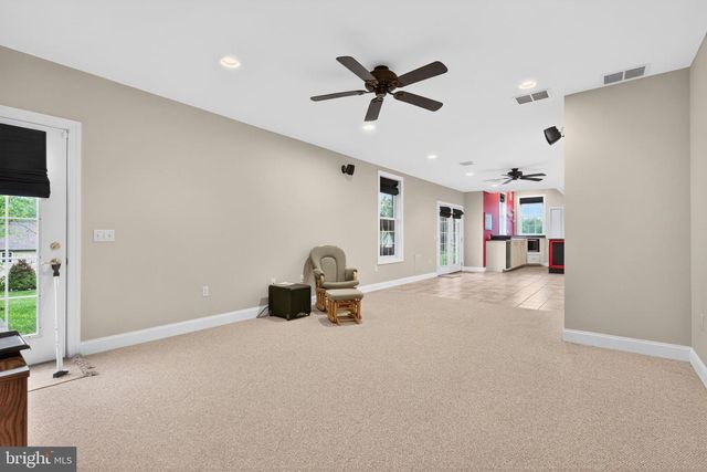 5140 JENNIFER CIR, Mechanicsburg, PA 17050