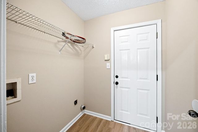 7632 Free Bird Avenue, Charlotte, NC 28216