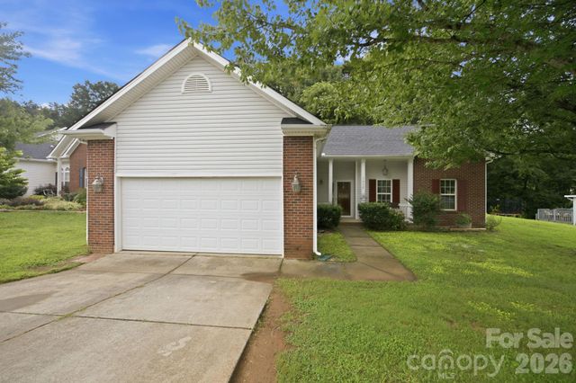 7632 Free Bird Avenue, Charlotte, NC 28216