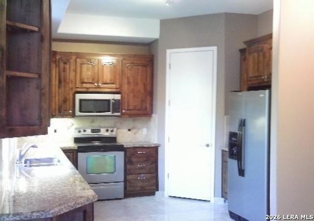 628 ira lee, San Antonio, TX 78218