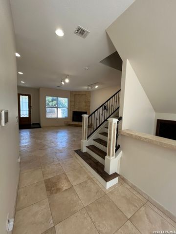 628 ira lee, San Antonio, TX 78218