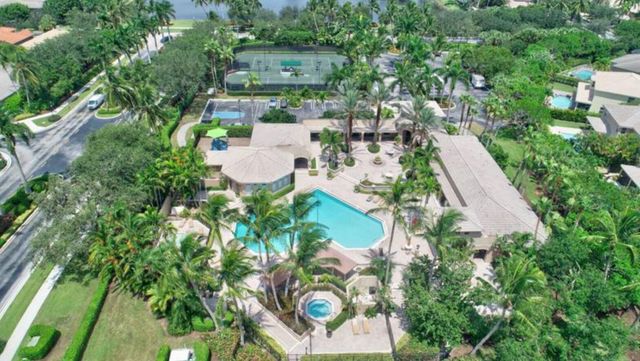 19305 SKYRIDGE Circle, Boca Raton, FL 33498