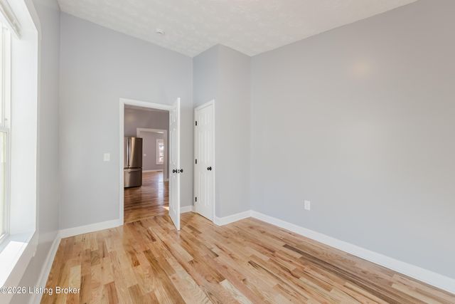 2639 Greenwood Ave, Louisville, KY 40211