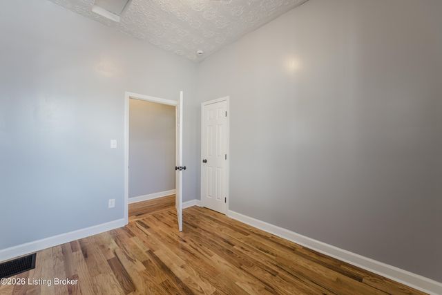 2639 Greenwood Ave, Louisville, KY 40211