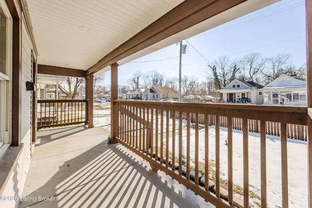 2639 Greenwood Ave, Louisville, KY 40211