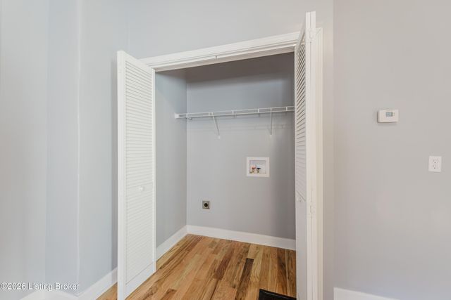 2639 Greenwood Ave, Louisville, KY 40211