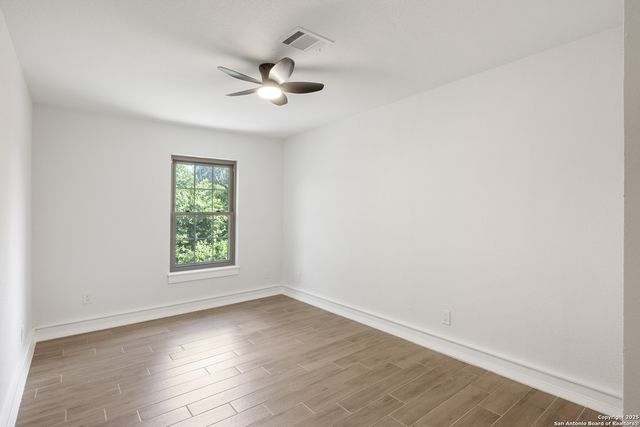 123 E Brandon Dr, San Antonio, TX 78209