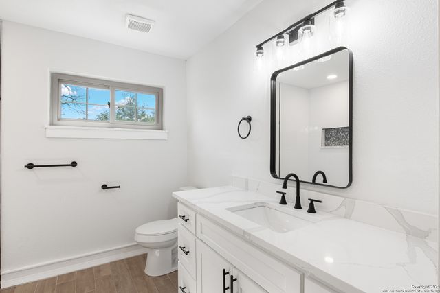 123 E Brandon Dr, San Antonio, TX 78209