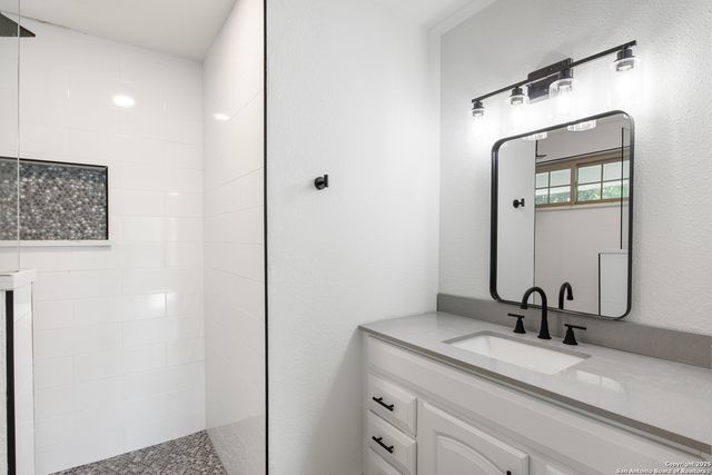 123 E Brandon Dr, San Antonio, TX 78209