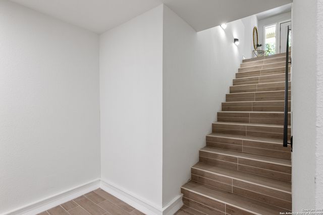 123 E Brandon Dr, San Antonio, TX 78209