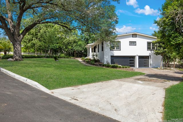 123 E Brandon Dr, San Antonio, TX 78209