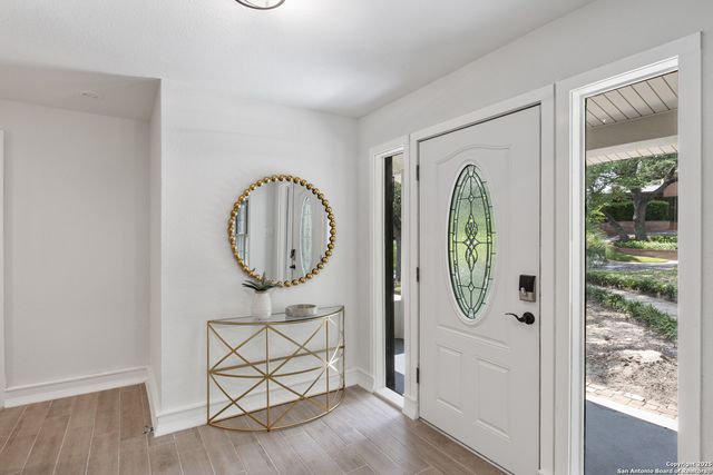 123 E Brandon Dr, San Antonio, TX 78209