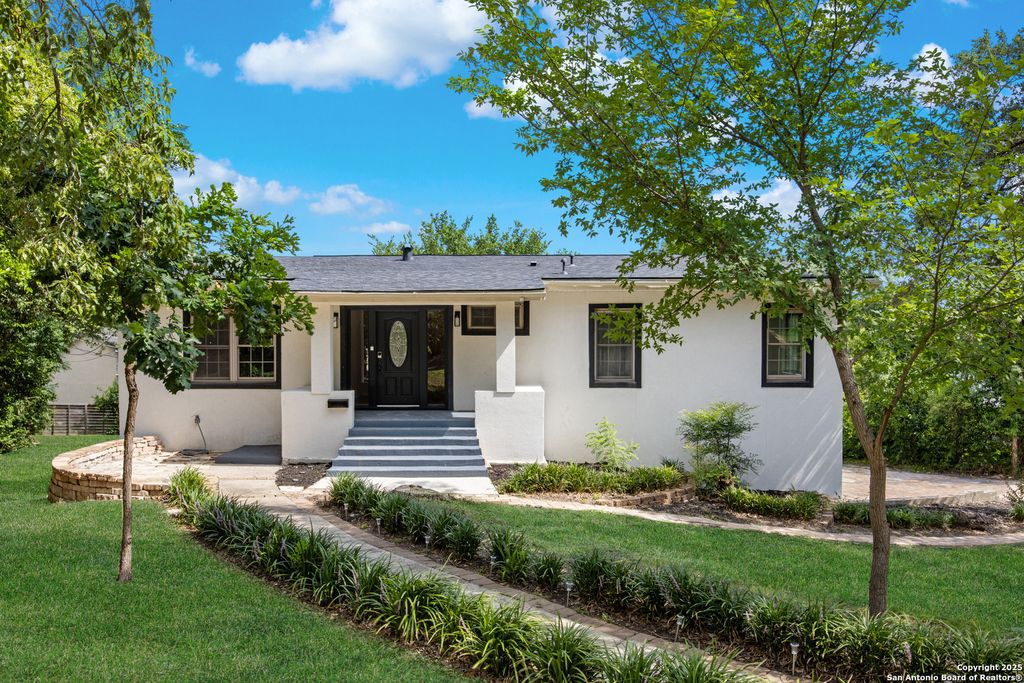 123 E Brandon Dr, San Antonio, TX 78209