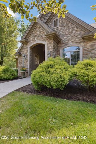 2471 Overglen Court, East Lansing, MI 48823