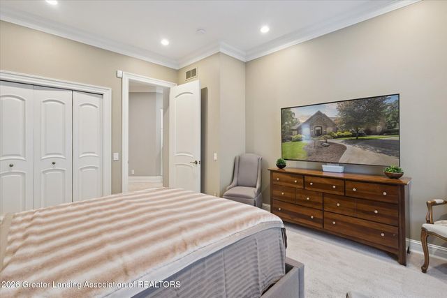 2471 Overglen Court, East Lansing, MI 48823