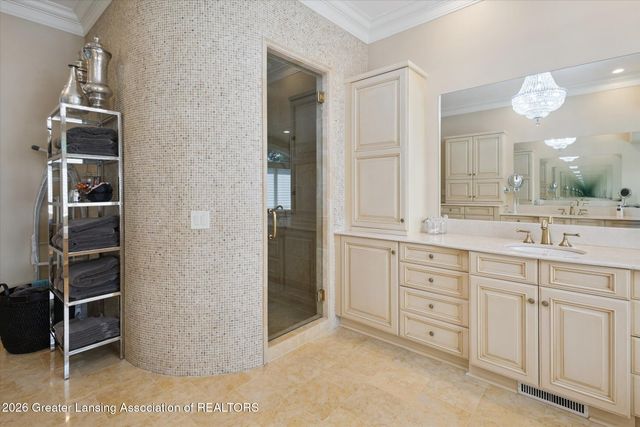 2471 Overglen Court, East Lansing, MI 48823