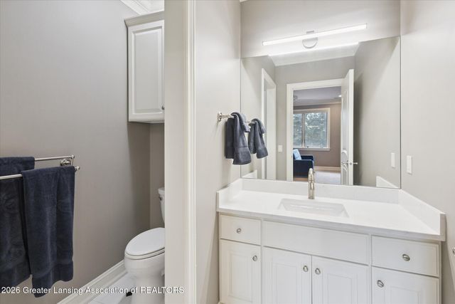 2471 Overglen Court, East Lansing, MI 48823