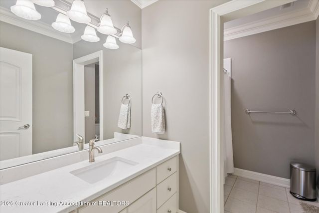 2471 Overglen Court, East Lansing, MI 48823