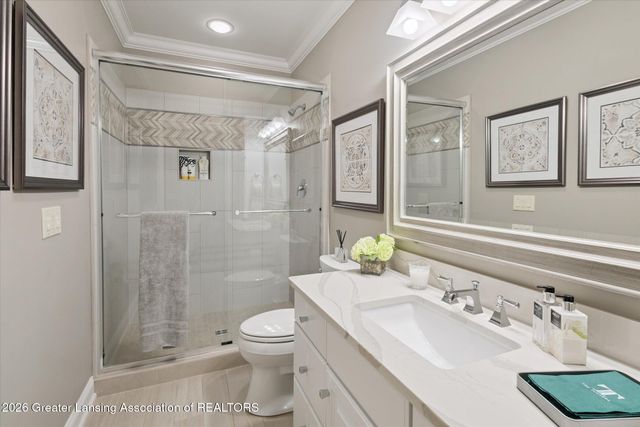 2471 Overglen Court, East Lansing, MI 48823