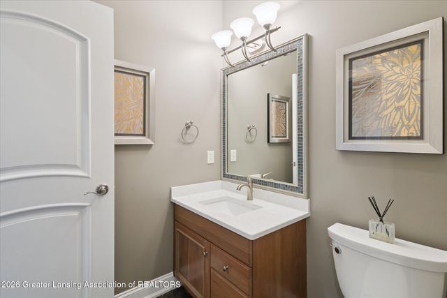 2471 Overglen Court, East Lansing, MI 48823