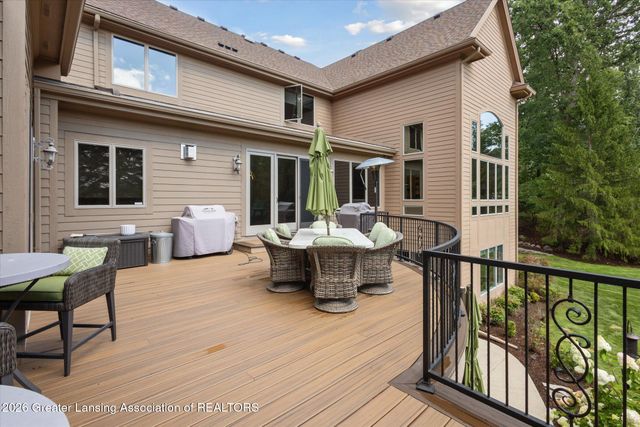 2471 Overglen Court, East Lansing, MI 48823