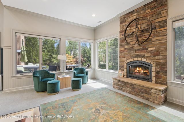 2471 Overglen Court, East Lansing, MI 48823