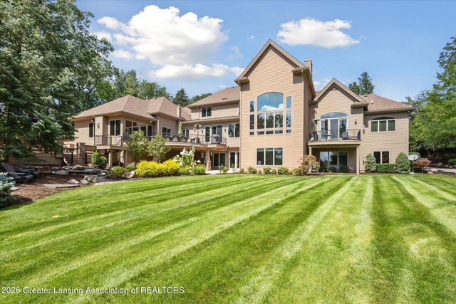 2471 Overglen Court, East Lansing, MI 48823