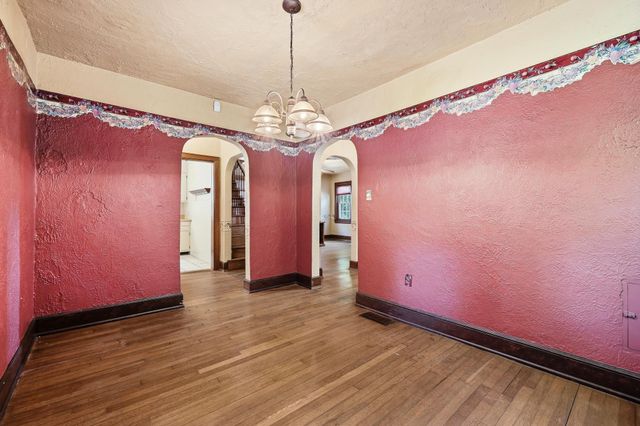 274 Norway Avenue, Huntington, WV 25705