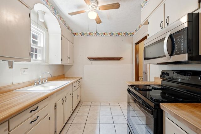 274 Norway Avenue, Huntington, WV 25705