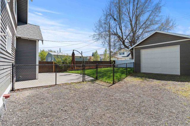 3628 E 24th Ave, Spokane, WA 99223