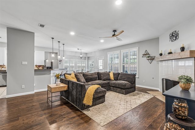 5625 Westwood Lane, The Colony, TX 75056