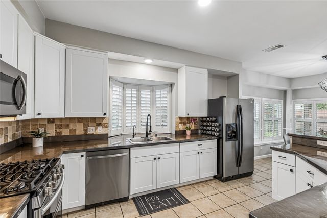 5625 Westwood Lane, The Colony, TX 75056