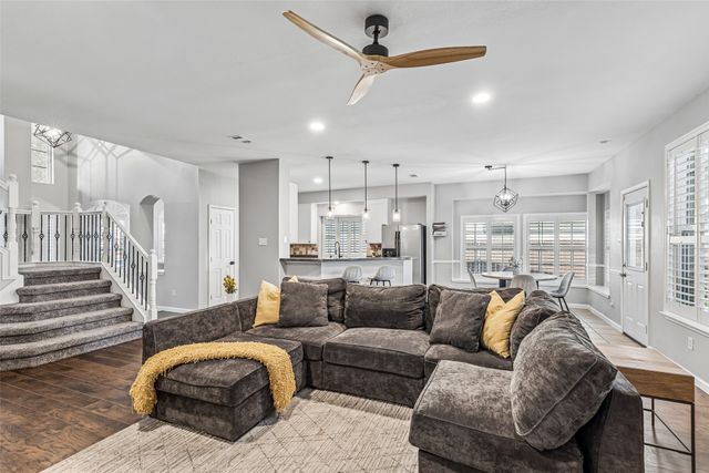 5625 Westwood Lane, The Colony, TX 75056