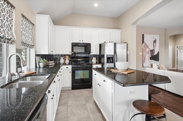 6120 Laurel Crest Lane, Sachse, TX 75048