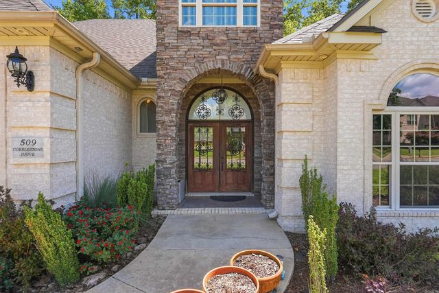 509 Cobblestone Dr, Cabot, AR 72023