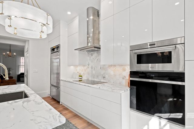320 Shawmut Ave 1, Boston, MA 02118