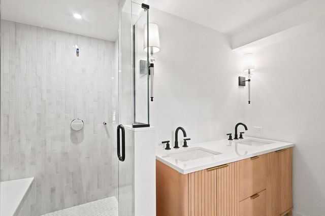 320 Shawmut Ave 1, Boston, MA 02118