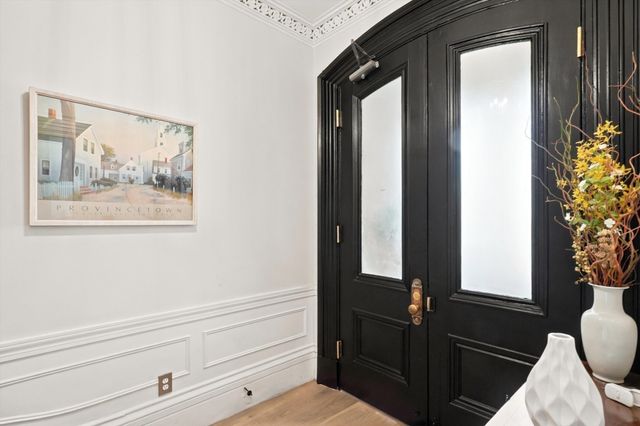 320 Shawmut Ave 1, Boston, MA 02118