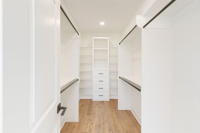 5831 Outer Banks Street, Houston, TX 77091